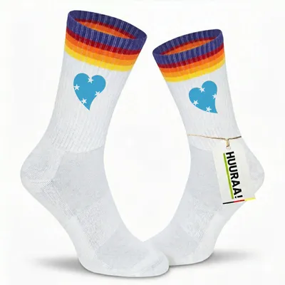 Produktbild von Huuraa Uni Socken Mikronesien Flagge Herz 37/41 Rainbow Baumwolle Tennissocken Geschenkidee