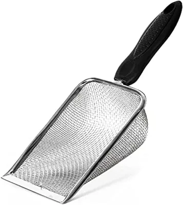 Produktbild von Metallene Katzenstreuschaufel mit kleinen Löchern, langem Griff und robustem Sieb.