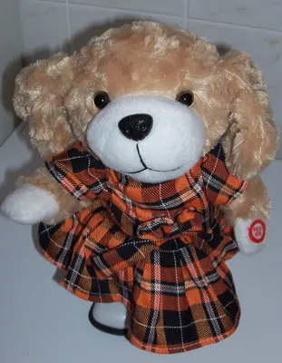 Produktbild von Plüschhund Hund Plüsch mit Bewegung und Sound im Kleid ca. 27x14x15 cm, Hundemädchen