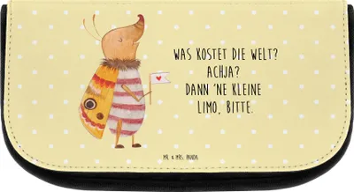 Produktbild von Mr. & Mrs. Panda Schminktasche Nachtfalter Fähnchen - Gelb Pastell - Geschenk, Spruch Witzig, Make-up Täschchen, Kulturtasche, Lustige Sprüche, Käfer, kulturtäschchen