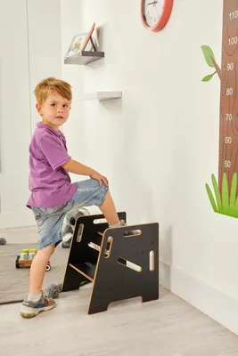 Produktbild von Skye Decor, Hochwertige Kindertrittleiter, Schwarz, 34 x 39 x 39 cm | 100% MDF, Stärke: 12 mm | Modernes Design, ideal für Kinderzimmer und kreative Spielräume.