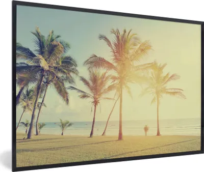 Produktbild von MuchoWow® Gerahmtes Poster Meer - Palme - Sommer - Sonne - Strand 90x60 cm - Poster mit Schwarzem Bilderrahmen Wandposter Rahmen Foto Bilder - Fotorahmen - Foto-Plakat