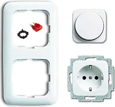 Produktbild von BUSCH-JÄGER, 2fach Rahmen, Drehdimmer Abdeckung (passend zu 6523U-102, 2247U, 2250U) mit Glimmlampe rot und Steckdose (als Ergänzung für bestehenden Dimmer) alpinweiß Reflex SI