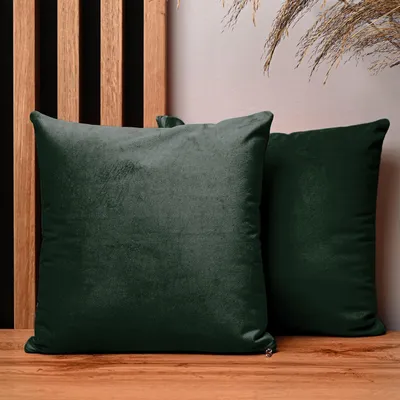 Produktbild von MG Design 2er Set Kissenbezüge 30 x 30 cm in Dunkelgrün - mit Reißverschluss, samtig-weich mit dezentem Schimmer, pflegeleicht & langlebig
