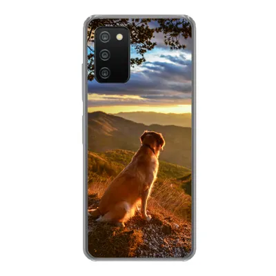Produktbild von MuchoWow® Handyhülle Schutzhülle Hülle für Samsung Galaxy A03s Ein Golden Retriever beobachtet den Sonnenuntergang Silikon Softcase Handy Hülle - Schutz