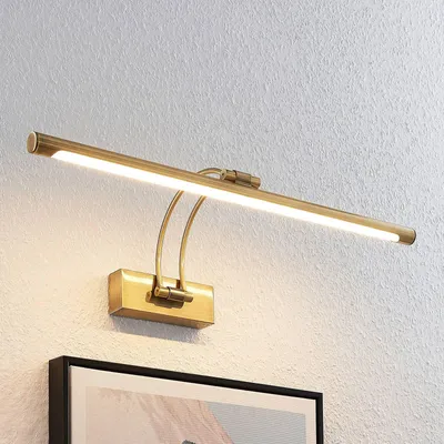 Produktbild von Lucande LED-Bilderleuchte Dimitrij, gebogen, messing, Metall