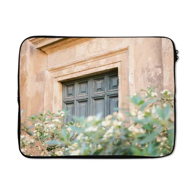 Produktbild von MuchoWow® Laptop Hülle 15 Zoll Architektur - Tür - Blumen - Grün - Vintage Laptoptasche - Laptoptasche - Sleeve - Rundum-Schutz