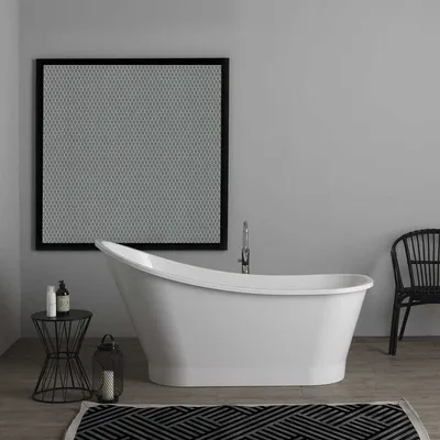 Produktbild von Kleine freistehende Badewanne im klassischen Stil | Arisa