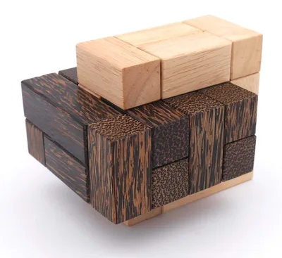 Produktbild von Kardan - edles, schwieriges Interlockingpuzzle aus Holz