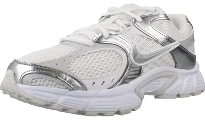Immagine prodotto di Sneakers Del Marchio Nike Del Modello W Nike V5 Rnr Bianco