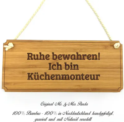 Produktbild von Mr. & Mrs. Panda Wegweiser Küchenmonteur - Geschenk, wandtafel, Türschild, Shabby, Diplom, Geschenkidee, Bachelor, Praxisschild, Schild, Schenken, Hinweisschild, Landhaus