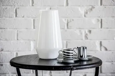 Produktbild von 4concepts LODI L108113000 Weiße Nachttischlampe