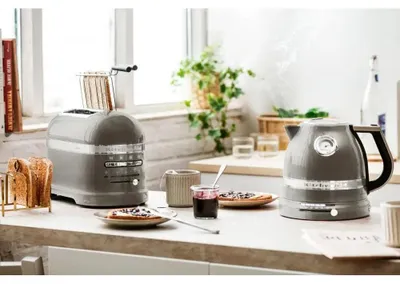 Obrázek produktu pro KitchenAid 5KEK1522EMS, 1,5 l, 2400 W, Stříbrná, Nerezová ocel, Hliník, Nastavitelný termostat, Indikátor úrovně vody