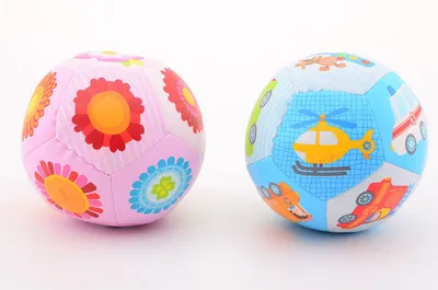 Zdjęcie produktu dla Piłka dla najmłodszych Happy World 14 cm