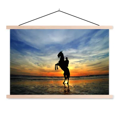 Produktbild von MuchoWow® Textilposter Pferd - Himmel - Schatten 60x40 cm mit holzfarbenen Rahmen - Bilder