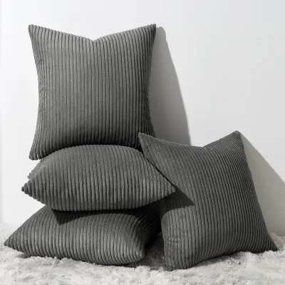 Produktbild von 4er-Set Kissenbezüge, 45 x 45 cm, gestreifter Cord, dunkelgrau