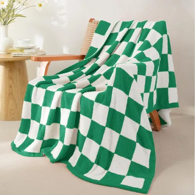 Obrázek produktu pro Měkká pletená deka s geometrickým vzorem, zelená, rozměry 130 x 170 cm