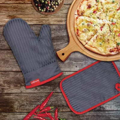 Productafbeelding van Famanu ovenwanten set - Hittebestendig, antislip ontwerp, grijs