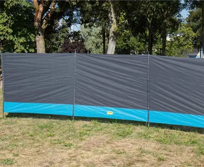 Produktbild von Windschutz Sylt mit 3 Elementen, 500x140 cm, grau/lime, Polyester Sichtschutz für Camping, Strand