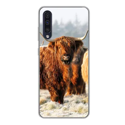 Produktbild von MuchoWow® Handyhülle Schutzhülle Hülle für Samsung Galaxy A50 Schottische Highlander - Schnee - Wald Silikon Softcase Handy Hülle - Mobiltelefonhülle