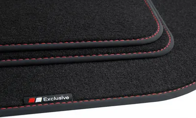 Produktbild von Exclusive Design Fußmatten passend für Mazda CX-30 ab Bj. 2019-, Naht:Rot