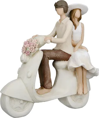 Produktbild von Gilde Figur, Rollerfahrt, Paarmotiv, Rollermotiv, Kunstharz, creme, VE 2 Höhe: 23.00 cm Breite: 23.00 cm Tiefe: 8.00cm 37907