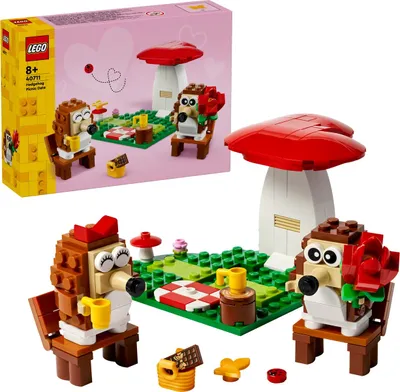Produktbild von LEGO Igel und ihr Picknick-Date, Tier-Spielset mit Pilzmodell, Bauset mit Naturkulisse für Kinder, Geschenkidee für Jungen und Mädchen ab 8 Jahren, die gern fantasievoll spielen, Tierspielzeug 40711