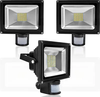 Produktbild von Greenmigo 3pcs 50W LED SMD Strahler Fluter Außen Flutlicht Strahler mit PIR Bewegungsmelder Fluter Wasserdicht IP65 Aluminiumkörper Schwarz Warmweiß AC 85 265V