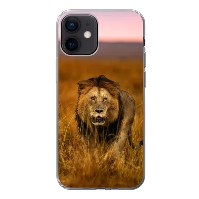 Produktbild von MuchoWow® Handyhülle Schutzhülle Hülle für iPhone 12 Löwe - Savanne - Gras Silikon Softcase Handy Hülle - Schutzhülle