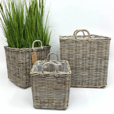 Image de Panier en rotin lot de 3 Kubu gris avec poignées et film – cache-pot et panier de rangement | MARE Solani Home