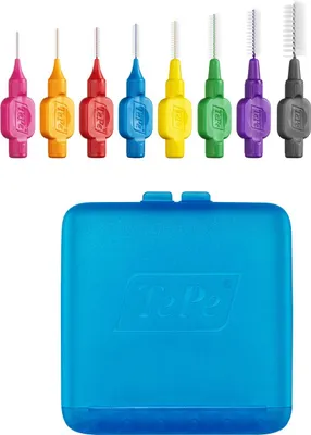 Produktbild von TePe Original Interdentalbürsten - 0,4 mm bis 1,3 mm gemischt - 8 Stück mit TePe Reiseetui in Blau oder Grün
