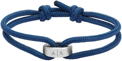Produktbild von Armani Exchange AXG0091040   Armani Exchange Herrenarmband. Schmuckstück aus blauem Seil mit glänzender Oberfläche und silberfarbenem Edelstahl. Zusammensetzung: 80 % Polyesterseil, 20 % Edelstahl. Länge: 155-310 mm, Dicke: 13 x 15 x 5 mm. Die Referenz lautet AXG0091040