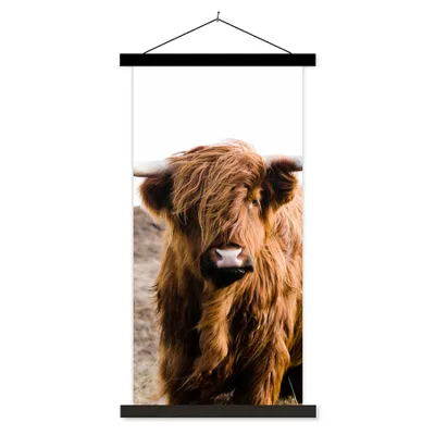 Produktbild von MuchoWow® Textilposter Schottische Highlander - Landschaft - Kuh - Braun - Tiere - Natur 60x120 cm mit schwarzem Rahmen - Magnete