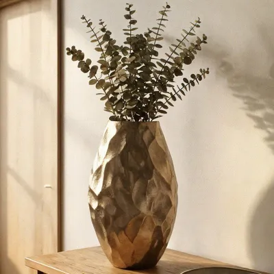 Produktbild von Metallvase gold patiniert flach facettiert, H.33 cm