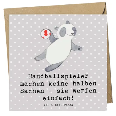 Produktbild von Mr. & Mrs. Panda Glückwunschkarte Handball Wurf - Grau Pastell - Geschenk, Sportler, Klappkarte, Teamgeist, Leidenschaft, Grußkarte, doppelkarte, Teamsport, anlasskarte