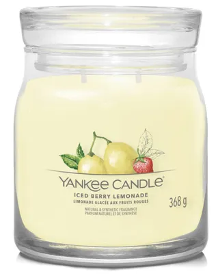 Produktbild von Yankee Candle Iced Berry Lemonade, Rund, Gelb, Grapefruit, Zitrone, Malz, Mandarine, Ananas, Pampelmuse, Himbeere, Erdbeere, Vanille, Violett, 50 h, 1 Stück(e)