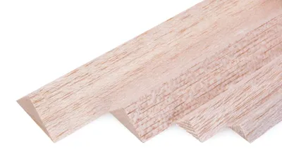 Produktbild von Trojúhelníková lišta 15x15x1000mm