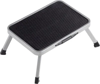 Produktbild von Famanu Klapptritt mit 1 Antislip-Trittfläche, kompakt und stabil, 150 kg Tragkraft