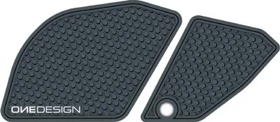 Produktbild von Tankpad Schwarz aus griffigem Gummi für Panigale V4 – Optimale Kontrolle, einfache Montage
