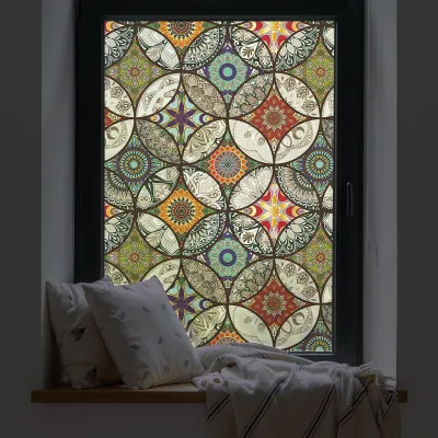 Obrázok produktu pre Fólia na okná s motívom vitráže, bez lepidla, 44,5 x 200 cm