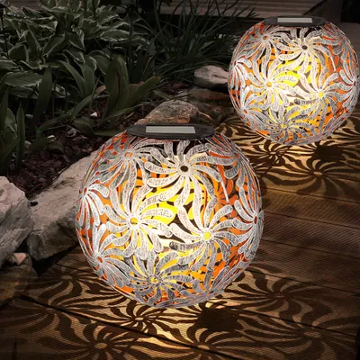 Produktbild von 2er Set LED Solarlampe, Dekorgeflecht-Kugel, H 54 cm