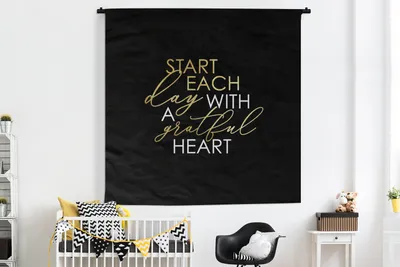 Obrázek produktu pro MuchoWow® Tapiserie Věšení na zeď Citát - Heart - Gold - Black 180x180 Tapiserie dekorace Nástěnná šála