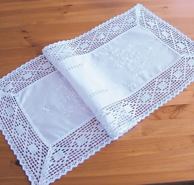 Produktbild von Tischläufer BRIT Häkelkante & Stick Landhausstil Polyester 40 x 90 cm