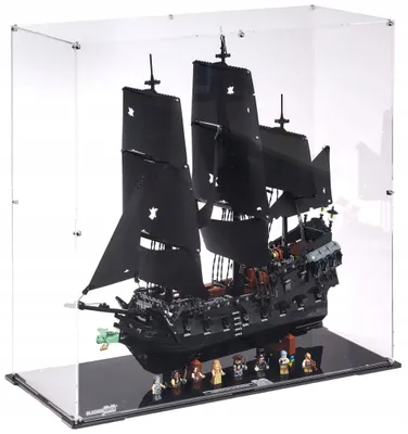 Produktbild von Blacked Brick Vitrine für LEGO® 10365 ICONS – Jack Sparrows Piratenschiff
