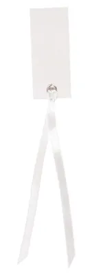 Image de 12 étiquettes sur ruban blanc