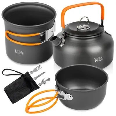 Produktbild von Vilde | Camping Geschirr Set 8-teilig - Töpfe - Wasserkessel 700 ml - Bestecksatz - Aluminium