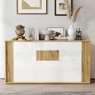 Zdjęcie produktu dla Nowoczesna komoda z trzema drzwiczkami, wymiary 140x35x71 cm, biały, wysoki połysk z efektem drewnianym, system otwierania push-to-open i ciche domykanie, idealna do salonu i jadalni