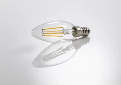 Produktbild von XAVAX LED-Filament, E14, 470lm ersetzt 40W, Kerzenlampe, Warmweiß, 2 Stück (00112705)