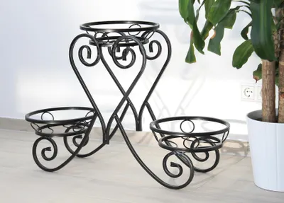 Produktbild von DanDiBo Blumentreppe Metall Schwarz 89 cm Blumenständer mit 3 Ablagen KW403 Blumensäule Pflanzsäule Pflanzständer Blumenregal Pflanzentreppe