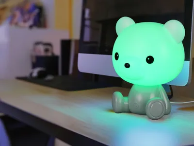 Produktbild von Ausgefallene USB Tischlampe, Teddy mit Farbwechsel für Kinderzimmer Grün H: 25cm